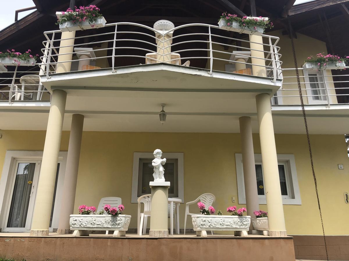 Villa Natalia Hévíz Buitenkant foto